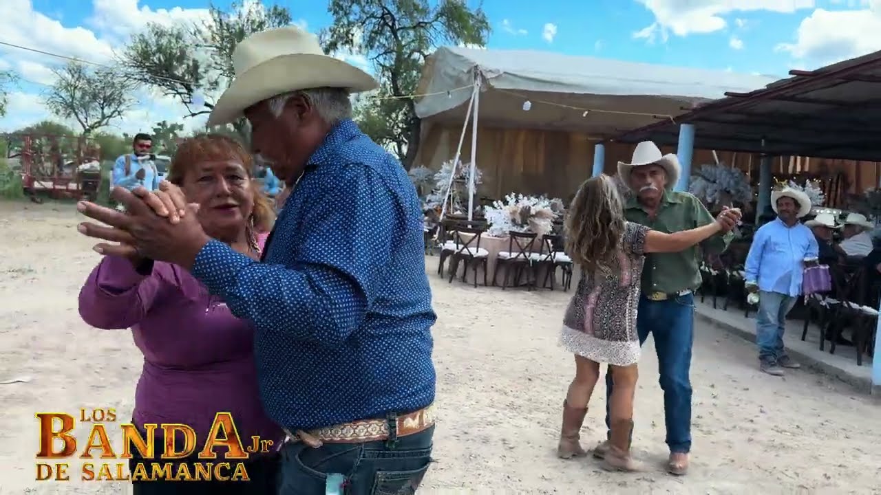 EN LA HINCADA SAN LUIS POTOSÍ/LOS BANDA JR DE SALAMANCA