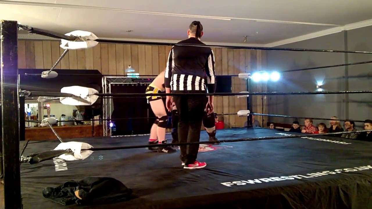 Falling Starr Wrestling Christmas Bash - Jack Hammer vs Bulk