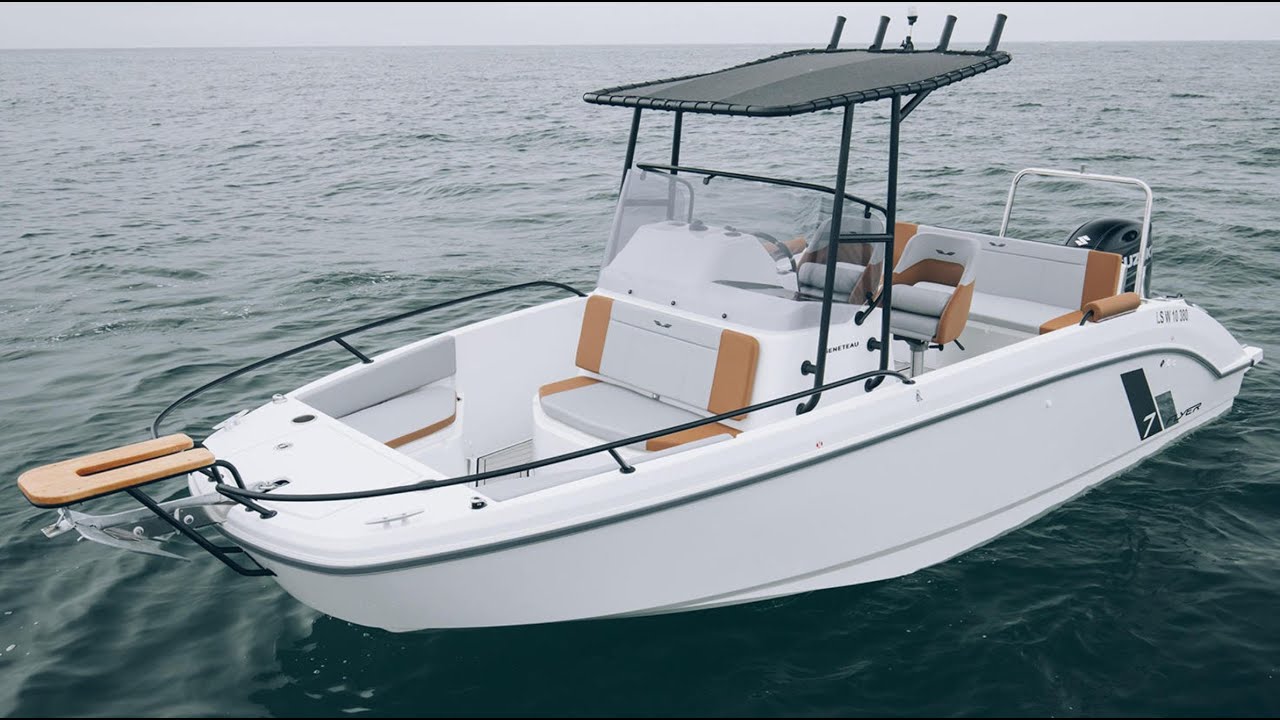 Bénéteau Flyer 7 SPACEdeck - visite privée de 8 minutes !!