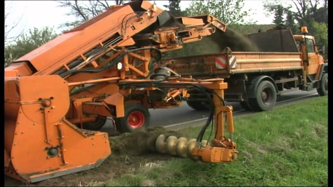 Duecker Bankettfraese / Road-Milling-Machine SBF 900