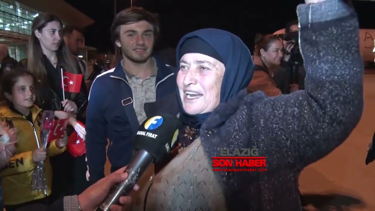 Elazığ’a Gelen Ahıska Türkleri Duygu Dolu Anlar Yaşadı