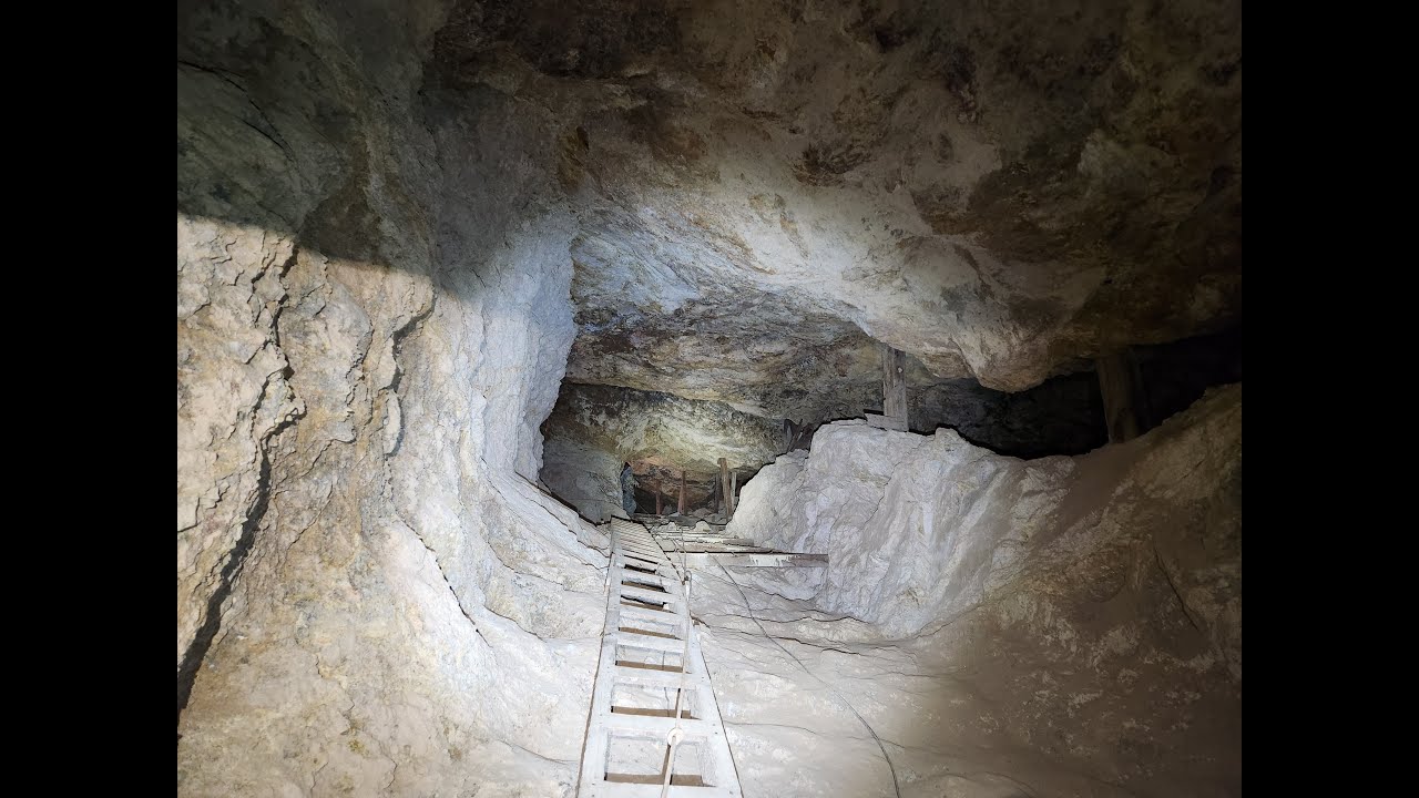 Winze-Dropping Old Gold Mines In The Desert