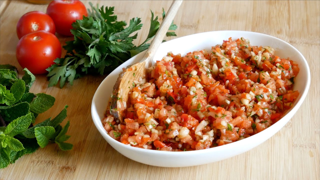 Salade de tomates turque - Ezme 🍅🥒🌶️