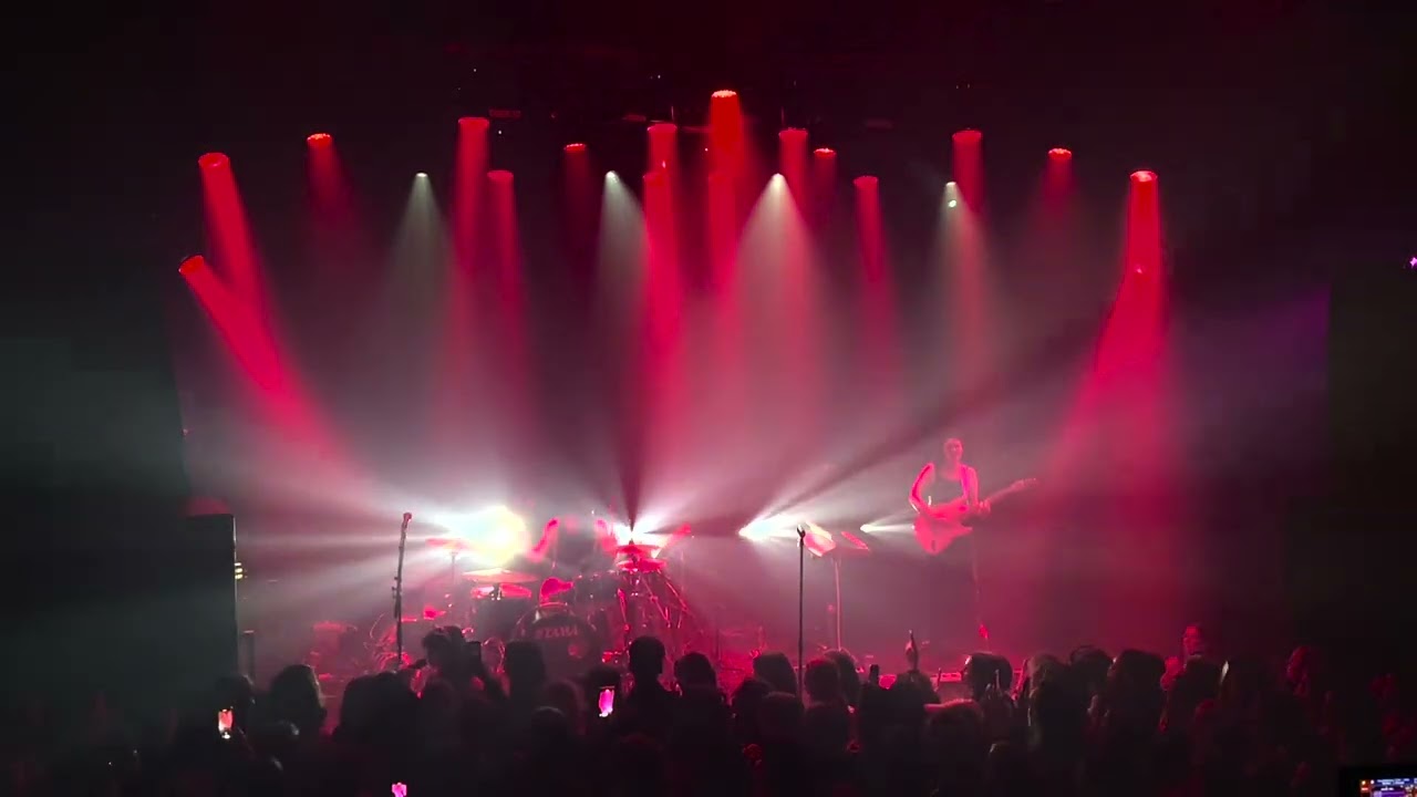 Ari Abdul - SINNERS, Live at Melkweg Amsterdam