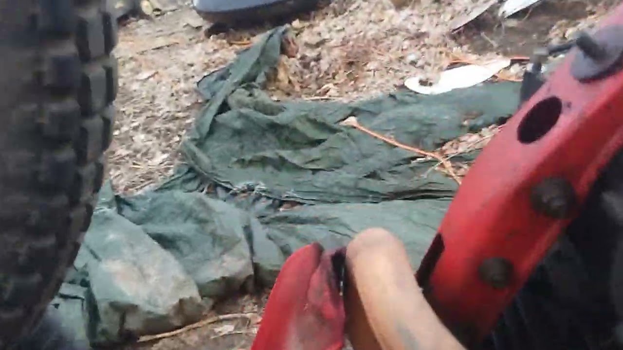 XL500 continuing dismantle of bottom case