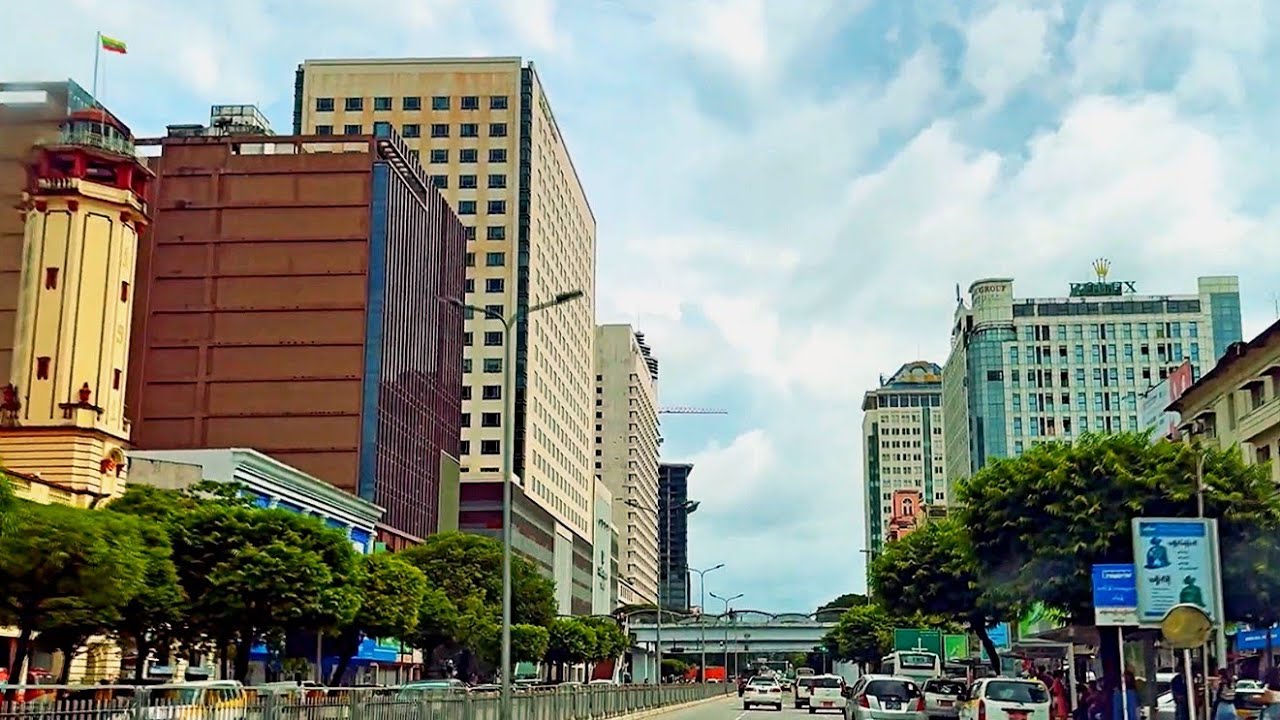 Yangon City (Rangoon), Myanmar. မဟာရန်ကုန် (7360000)