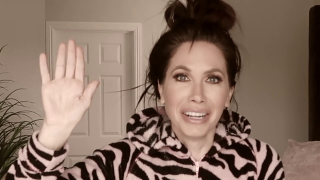 HI, I'M YOUR CRAZY NEIGHBOR | STORYTIME