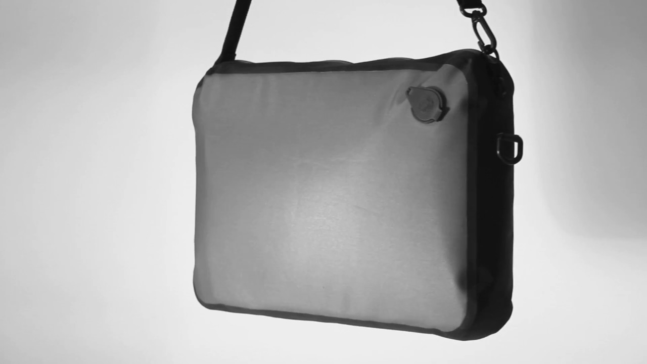 LAPTOP BAG, the perfect case for your camera