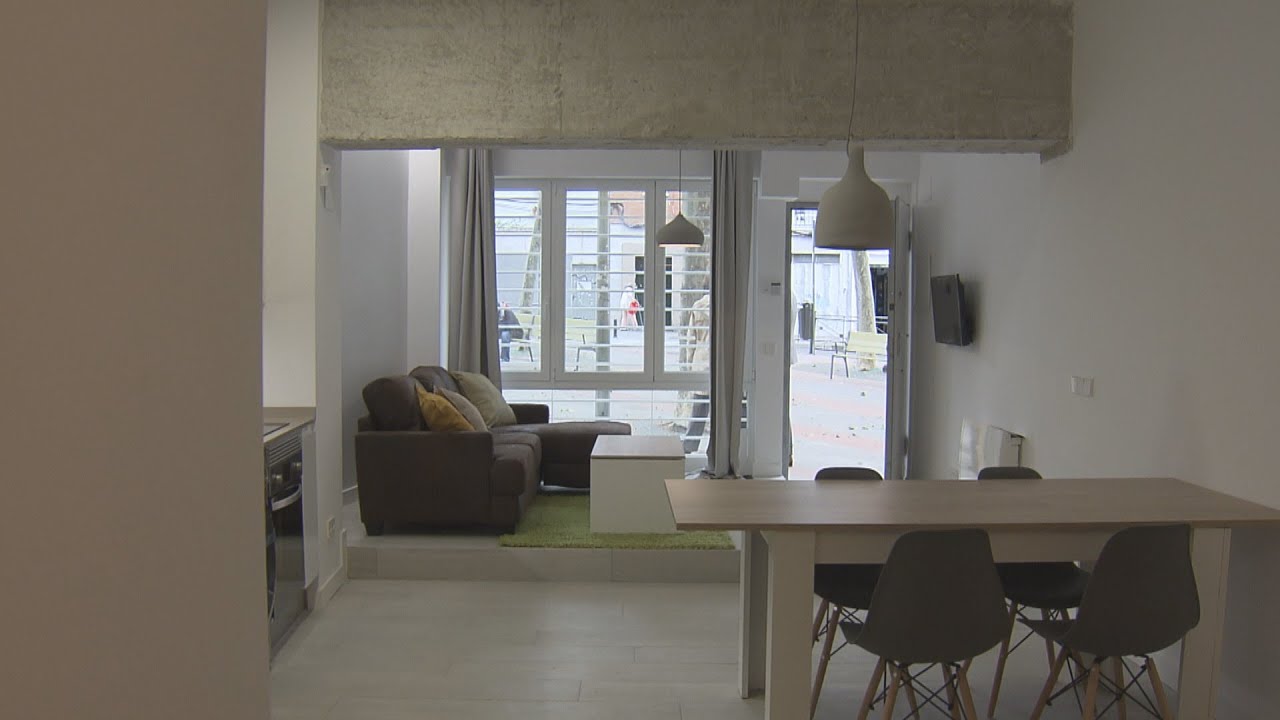 Locales y oficinas convertidos en viviendas ¿solución hatibacional para los jóvenes?