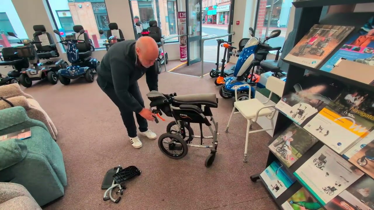Karma - Ergo Lite 2 (Mobility Wheelchair)