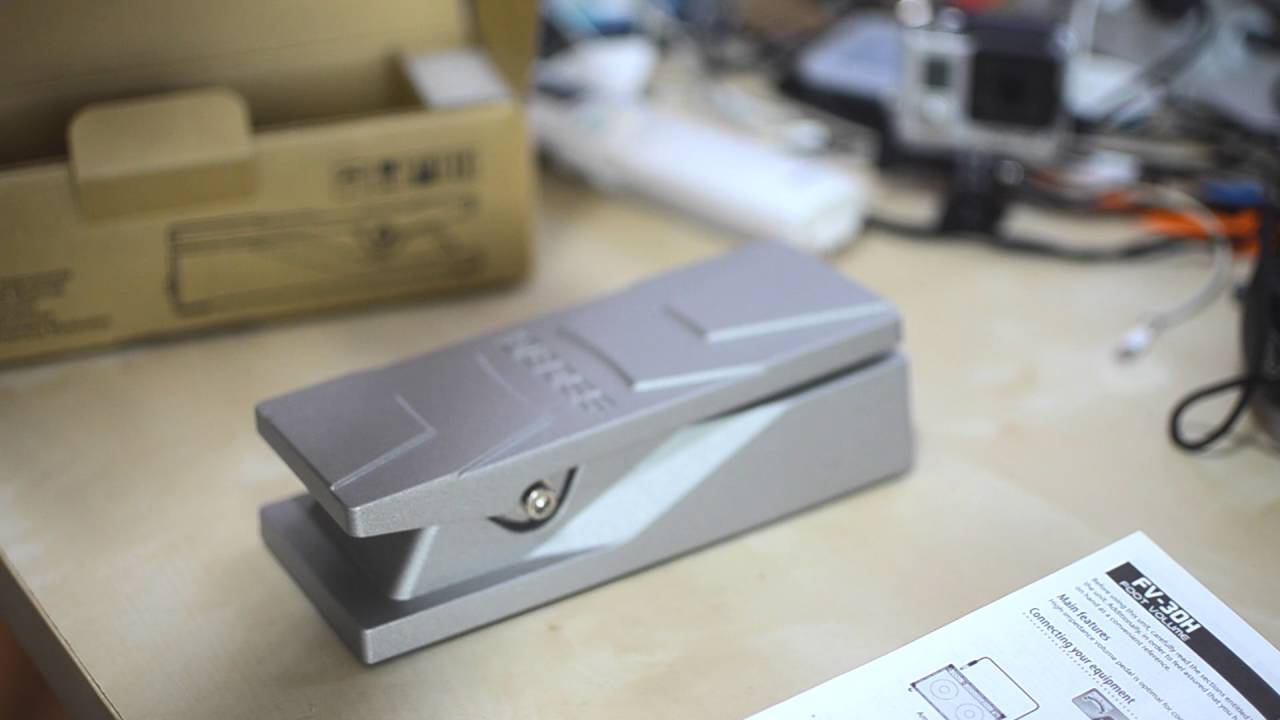 Boss FV30H Unboxing & Size Comparison (Jim Dunlop DVP Volume X)