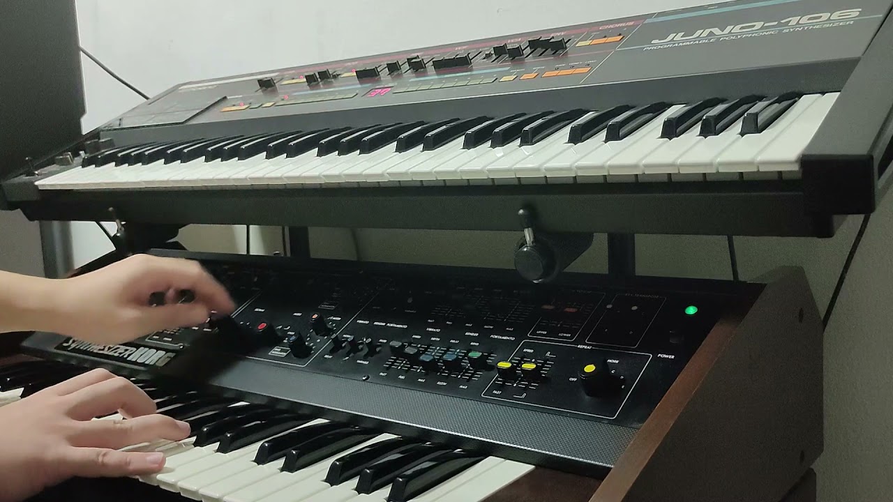 KORG 800DV / JUNO 106 - 1