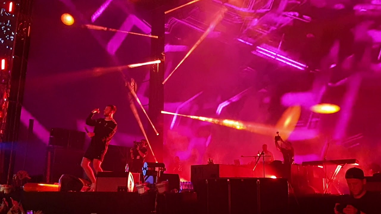 Макс Корж - Малиновый закат (live, 60 FPS, Full HD, 31.08.2019, Россия, Москва, ВТБ АРЕНА, ДИНАМО)