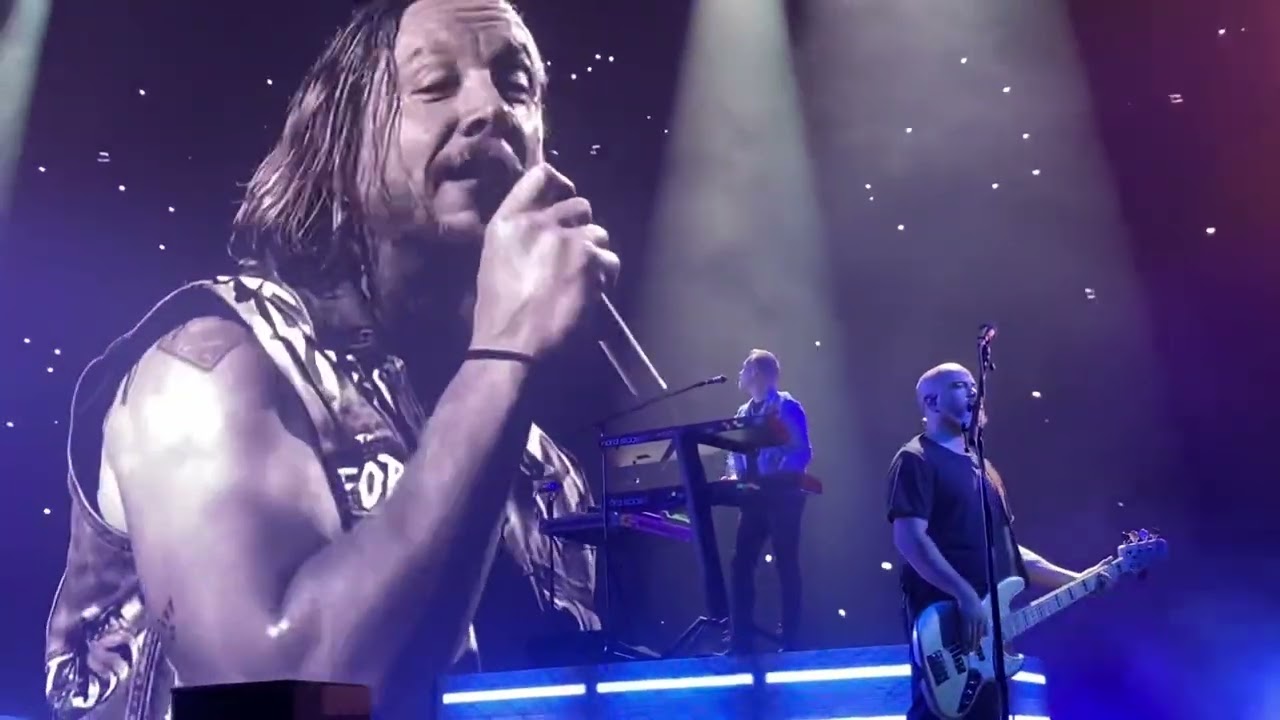 Nothing is over - sunrise avenue München 15.9.22