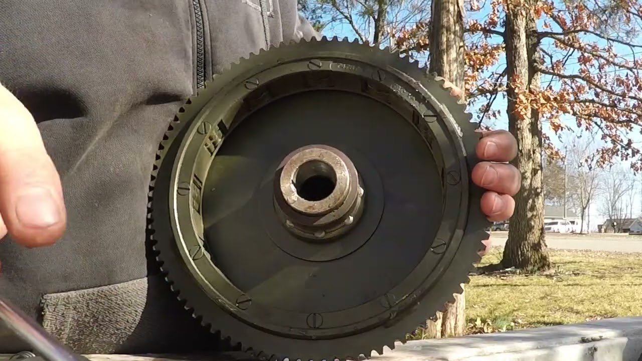 Mercury Classic 50 л.с., часть 1, снятие силового блока триггера статора