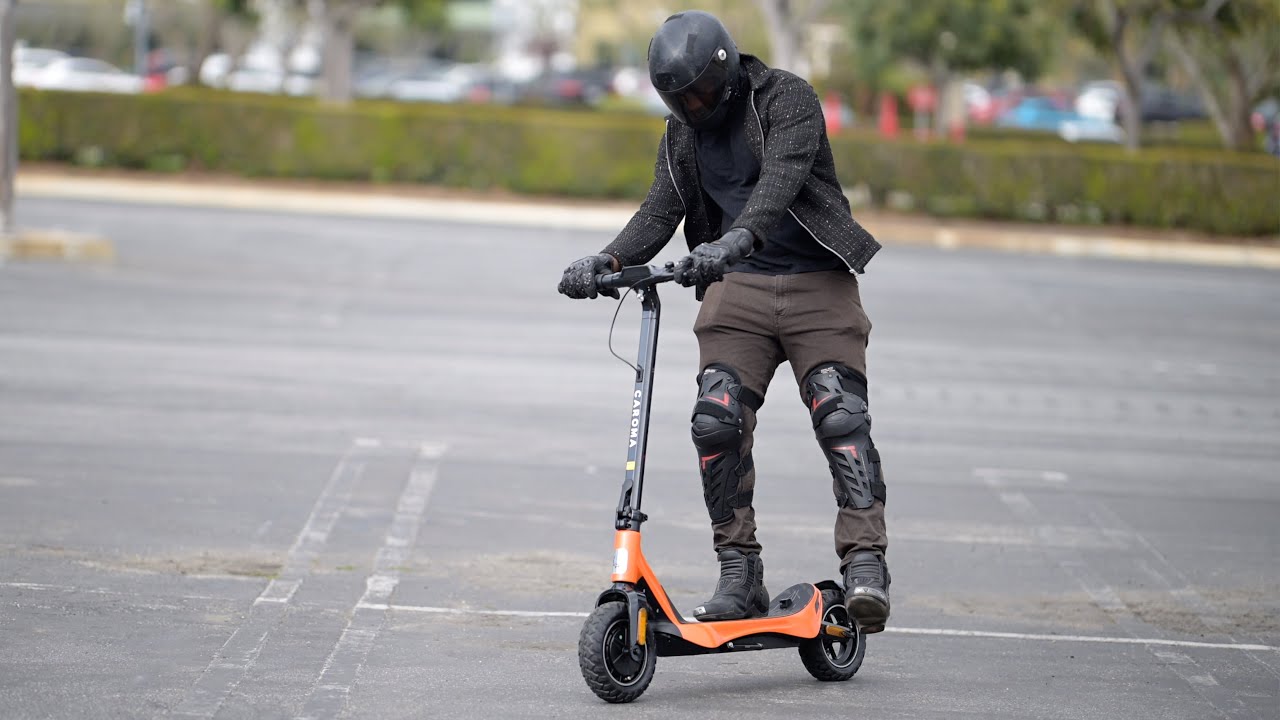 The Perfect Electric Scooter For Beginner's Caroma C1