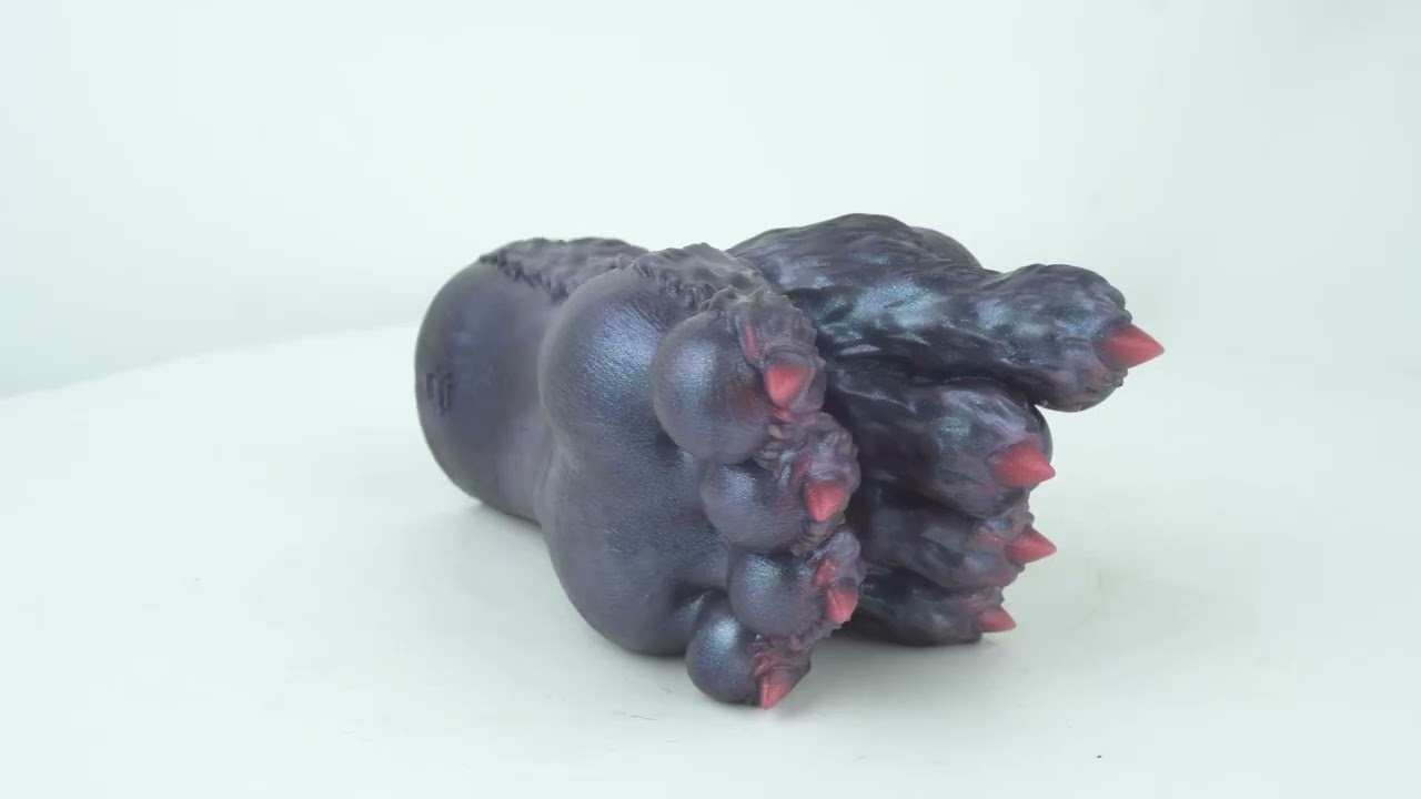 This Dark Fantasy Creature Design Feels Unreal &ndash; Domlust Demon Claw Concept