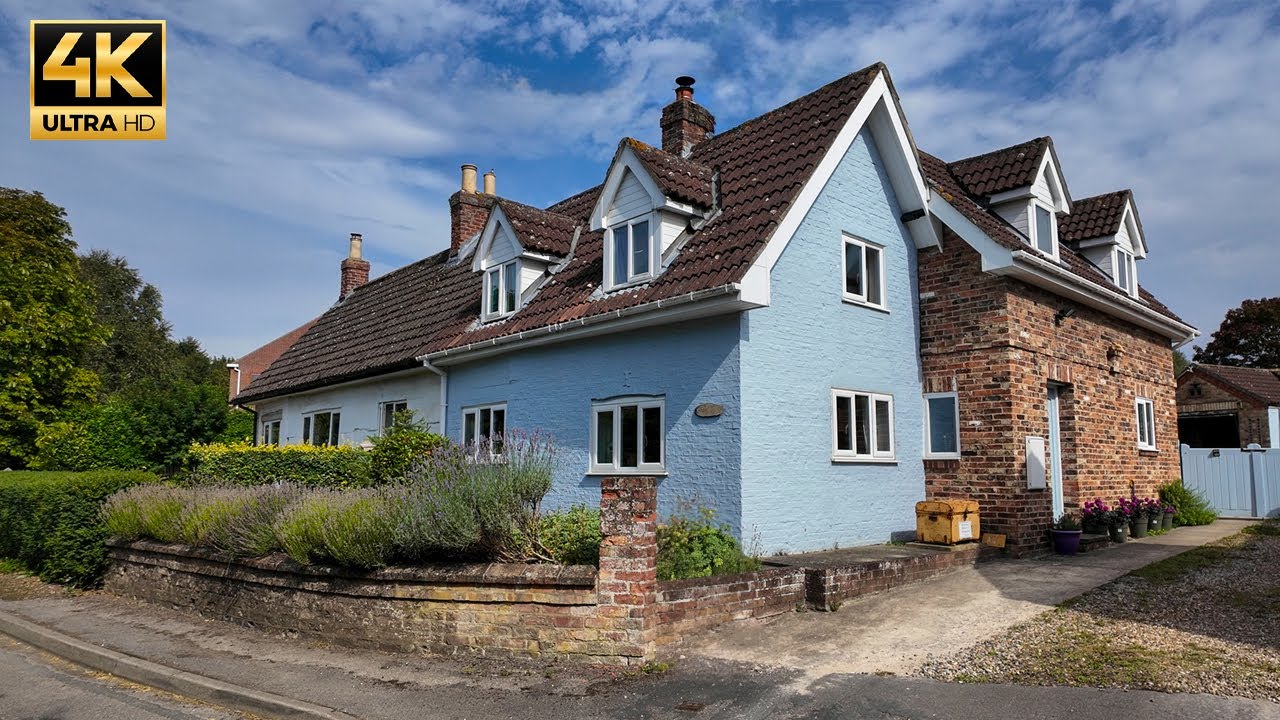 Relaxing Summer Walk in a Small English Village | BURNBY, ENGLAND.