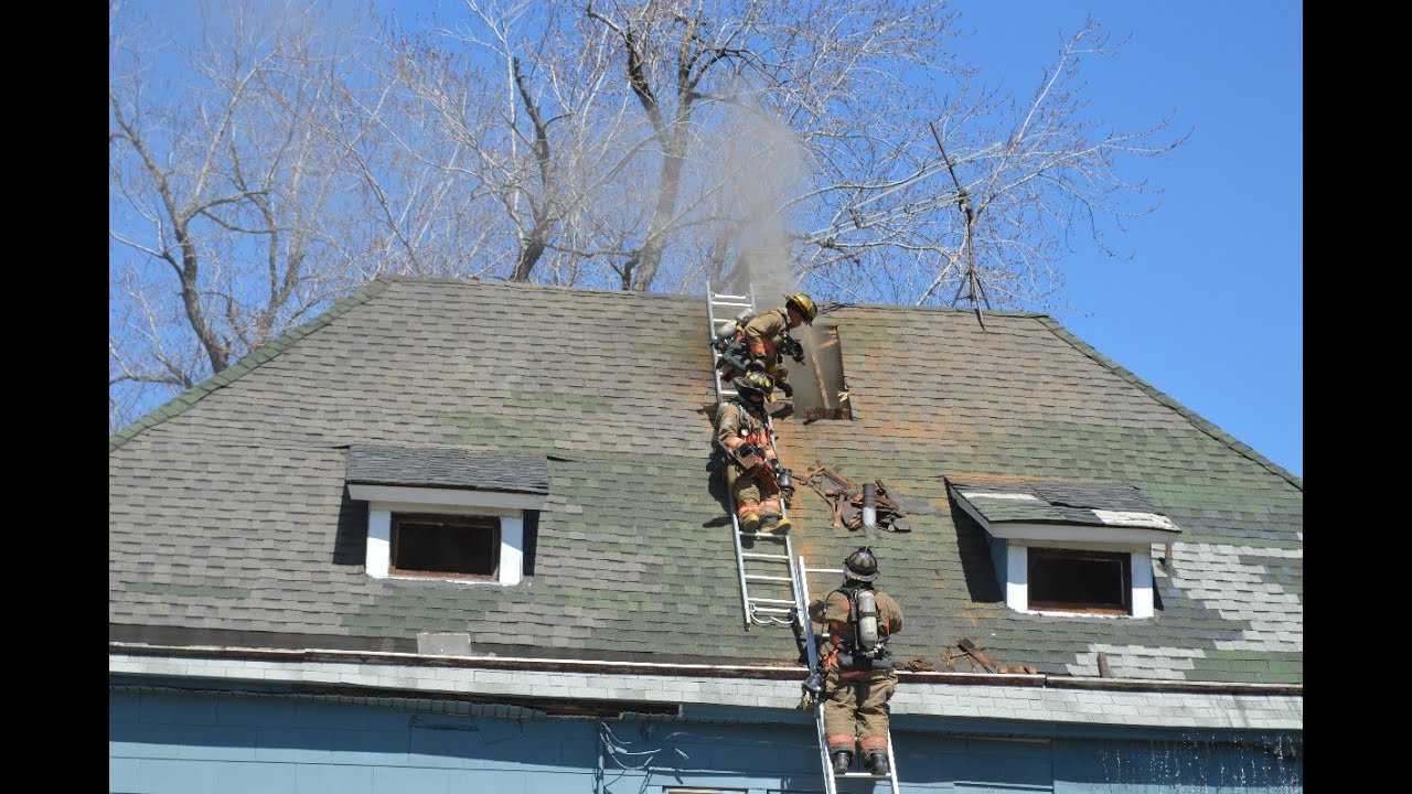 Buffalo FD 1 Alarm - 2325 Bailey Ave