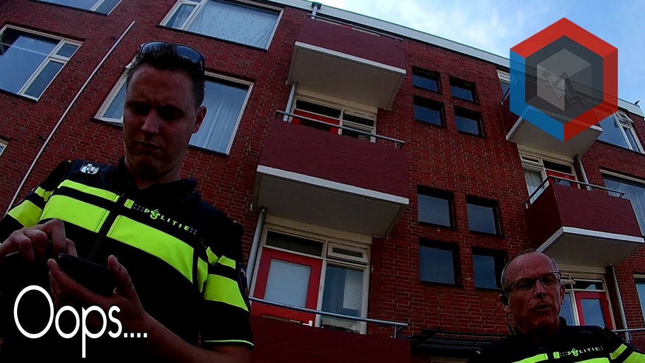 My exhaust is too loud! pulled over. // Staande gehouden, te luide uitlaat op motor. WoK.
