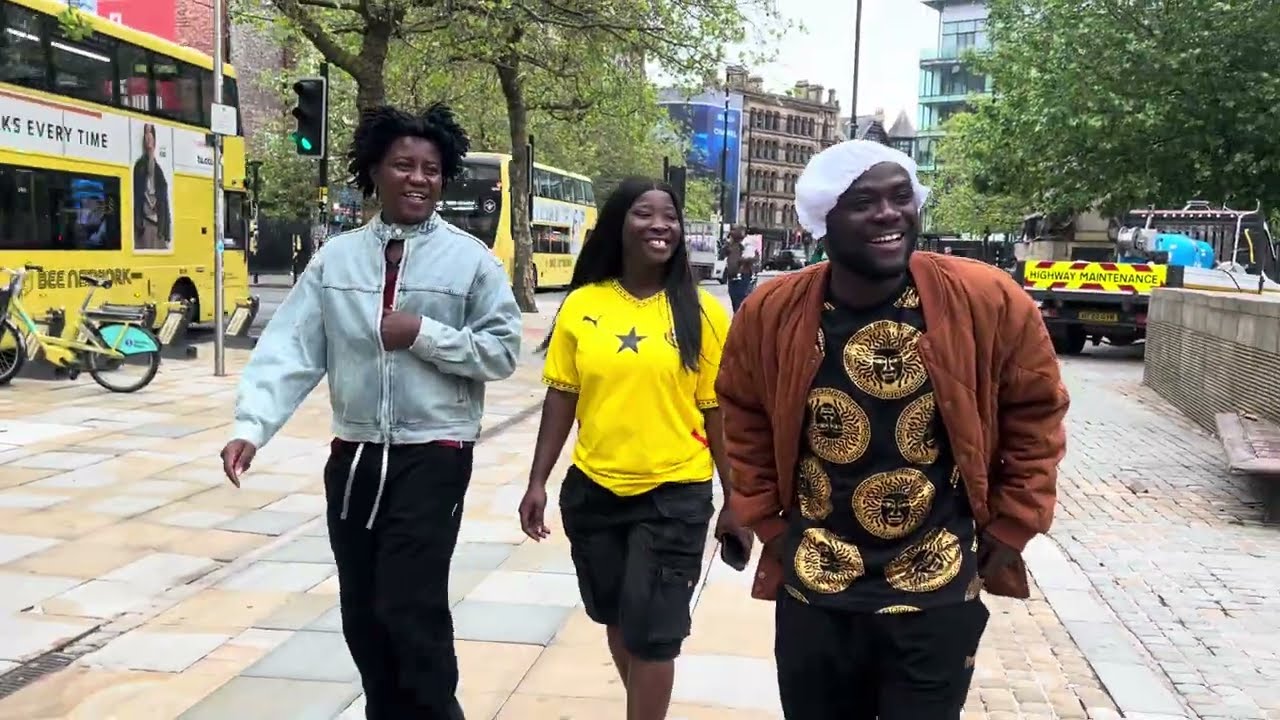 Hahaha🤣 WAHALA OPOKU  AND HIS FAKE INTERNATIONAL BETWEENER SOBOLO IN UK FT-AKABENAZER AND THE TEAM 