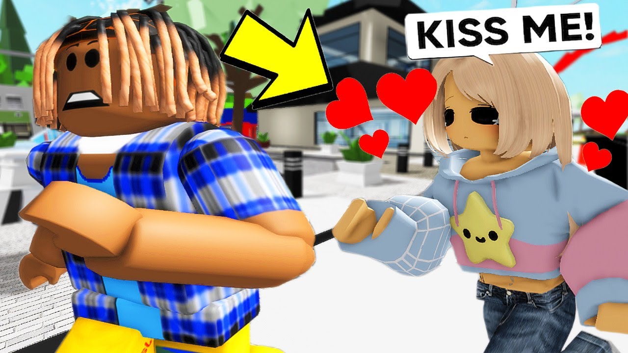 CREEPY Stalker HAS A CRUSH On ME... (Brookhaven RP)