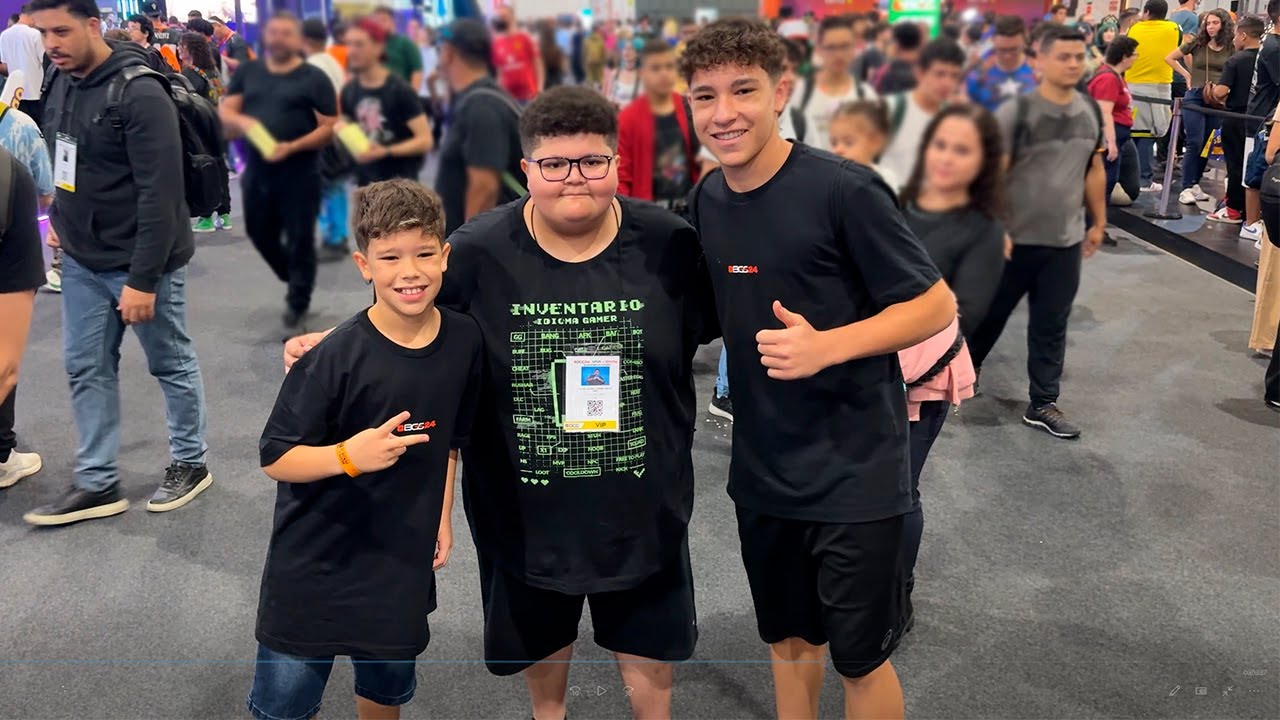 BRASIL GAME SHOW 2024 #2 Vou mostrar o CAMAROTE da BGS, foto com OVIRTUU e muito cosplay!