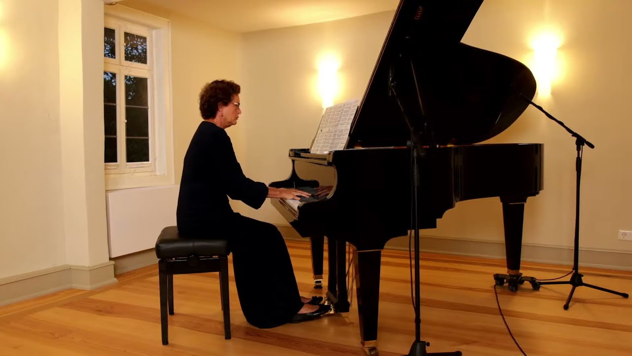 8. Livestream-Konzert aus dem Barockhaus Laufenselden mit Sabine Schulz am Klavier