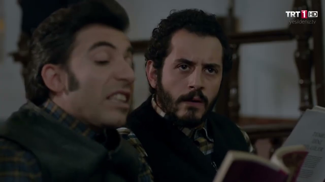 Camide Kitap Okurken | Yeşil Deniz Sahneleri