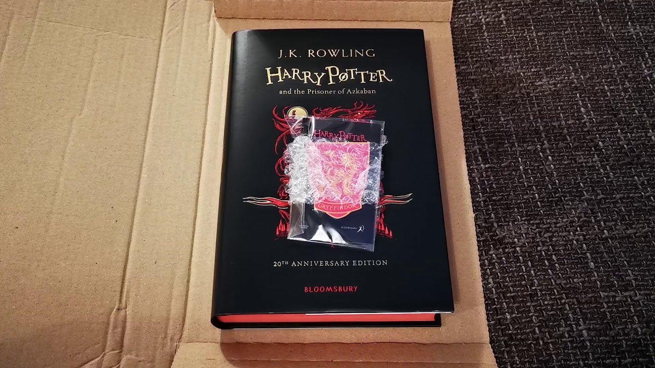 Harry Potter and the Prisoner of Azkaban Gryffindor House Edition | 20th Anniversary | Bloomsbury