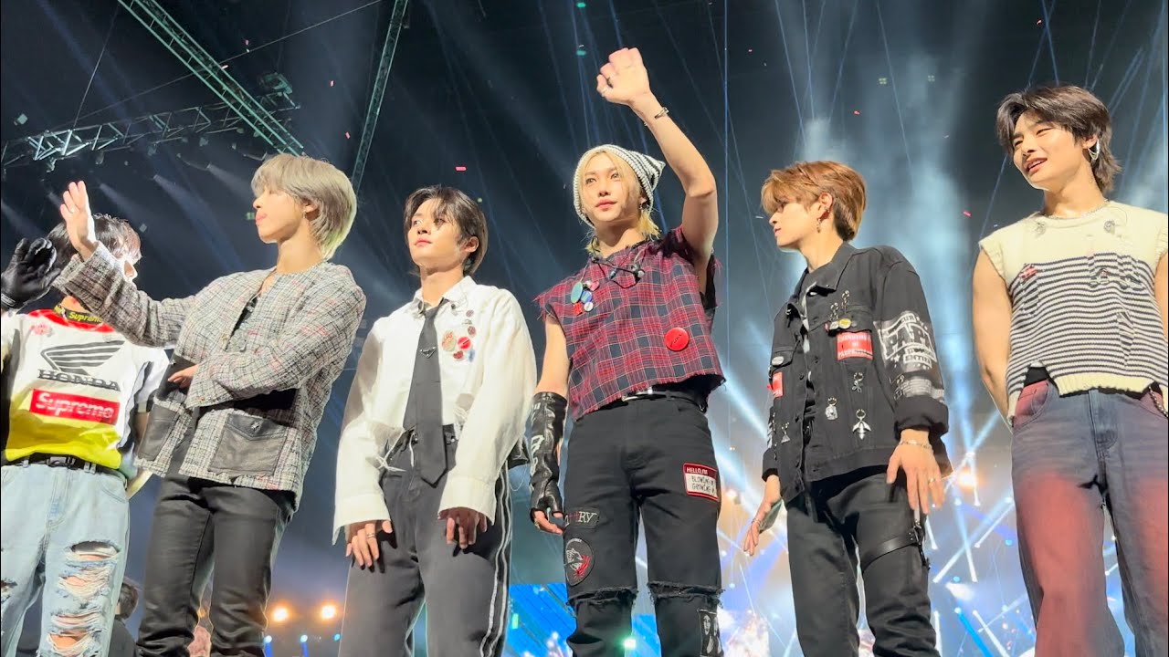 Stray Kids / Music Bank Paris La Défense Arena 08.04.2023 Fancam