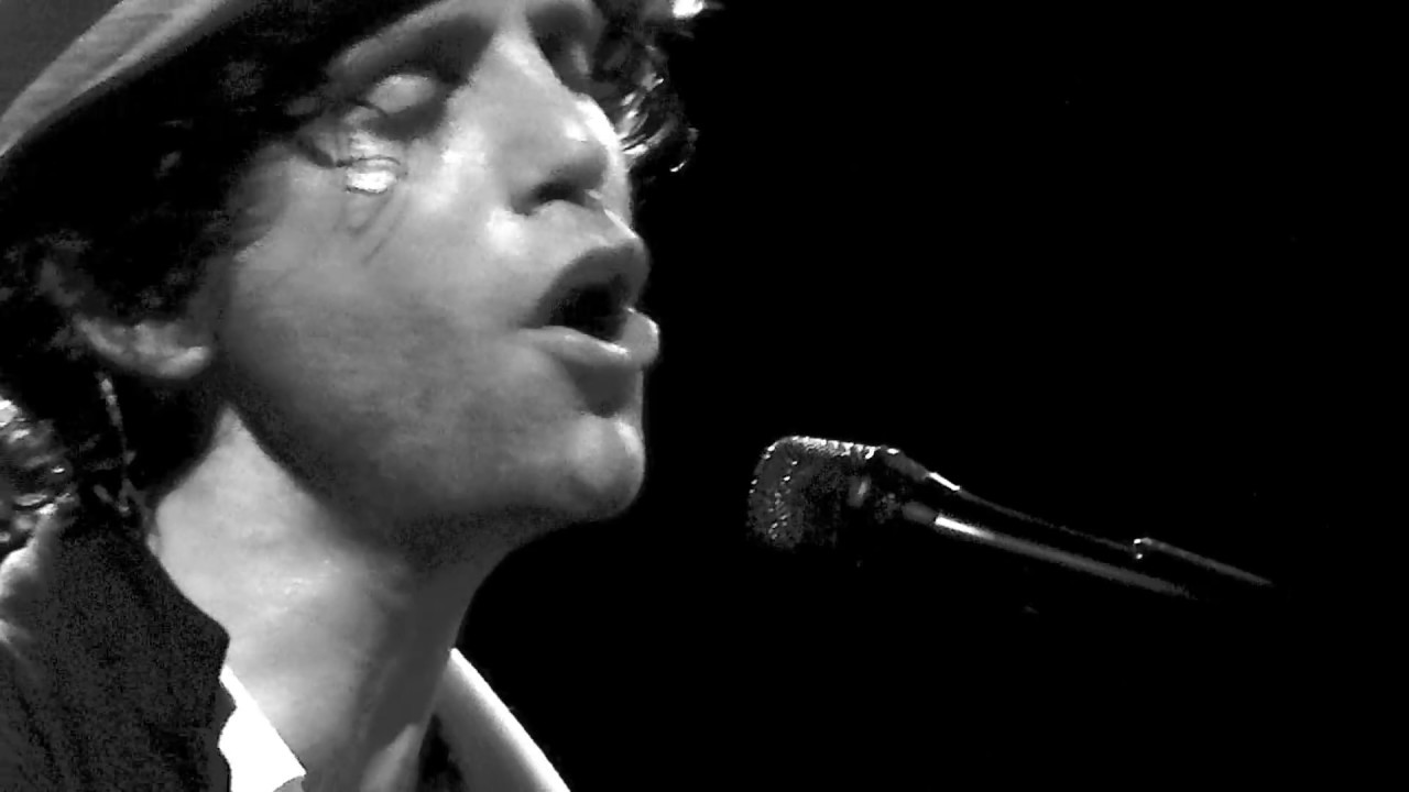 Mika in L.A. at El Rey