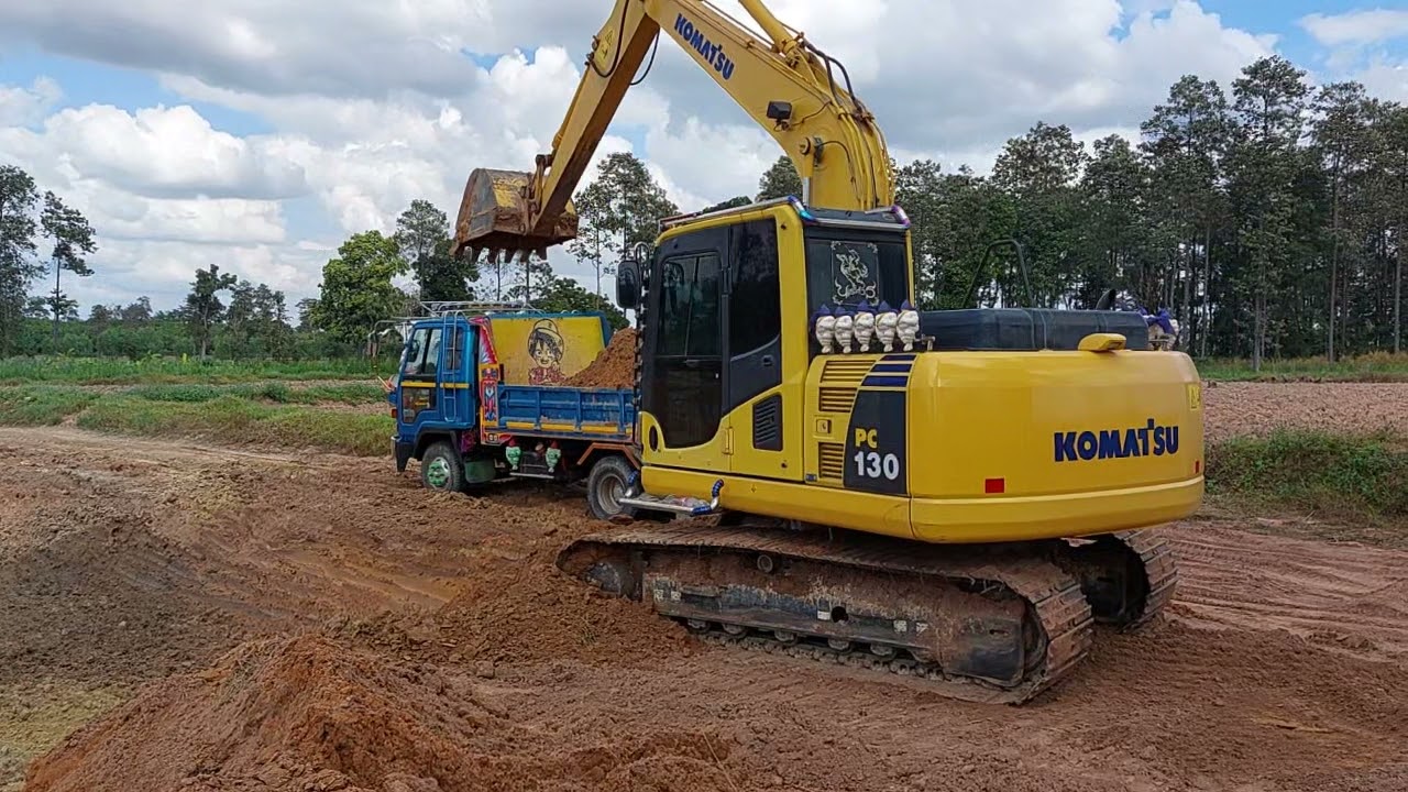 แกะกล่องมาได้ 10500 ชม. komatsu pc130-8 ยังแจ่ว งานลอกนา เสี่ยสา จัดให้ excavator and truck EP.9036
