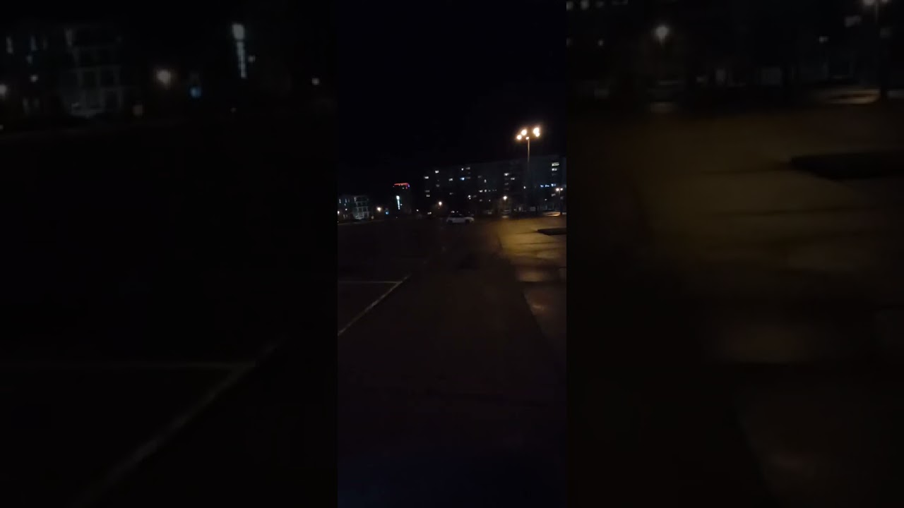 Bebauung Parkplatz Karstadt Julius-Bremer-Straße. Die Zeiten und die Großparkplätze in Magdeburg.