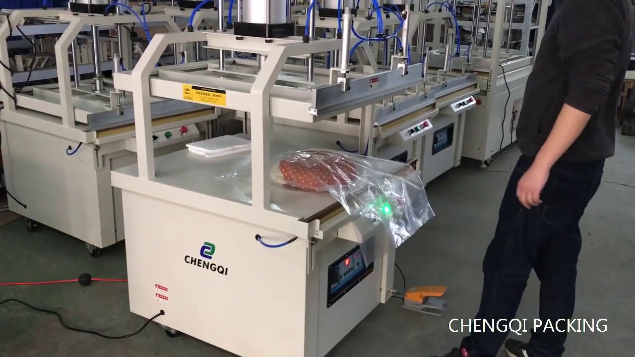 Compress packaging machine for Pillows