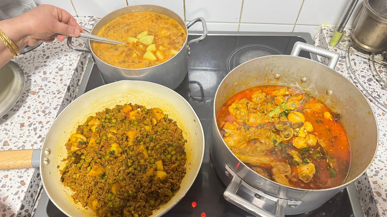 Bangladeshi fresh chicken| keema bhuna with Green peas| esa shutki with aloo