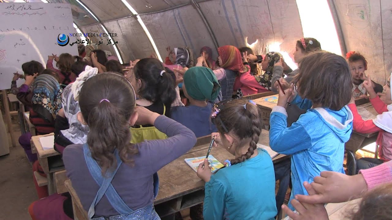 حلب :: مخيم باب السلامة . مدارس الاطفال رغم كل الصعوبات المالية 13\10\2014