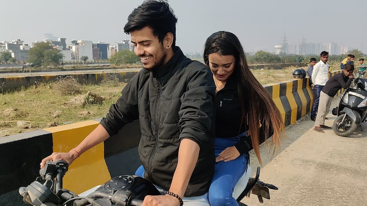 Behind The Scene - Girlfriend Ho To Aise