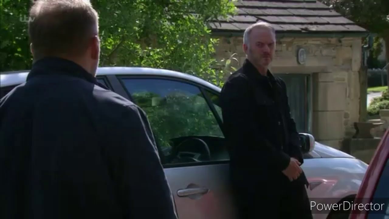 Emmerdale - Will vs. Malone (Will Hits Malone With A Spanner) (24th July 2020)