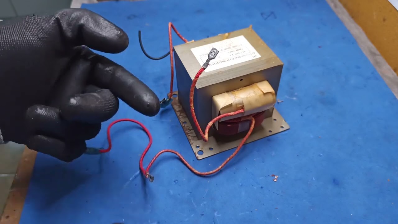 Aprenda Tudo Sobre Transformadores de Microondas - Aula de Elétrica