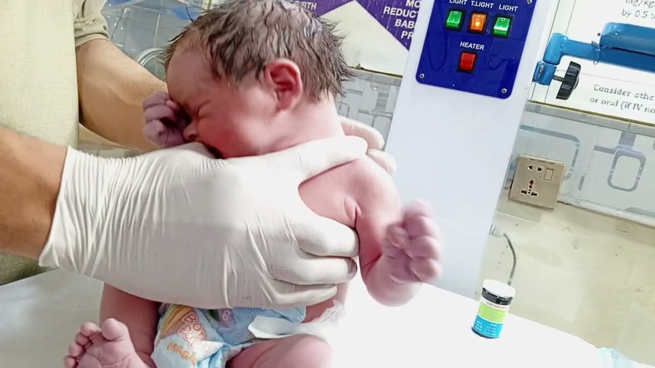 Newborn Baby Care RBS Monitoring | First Trial Bottle Feed | NICU Initial Assessment