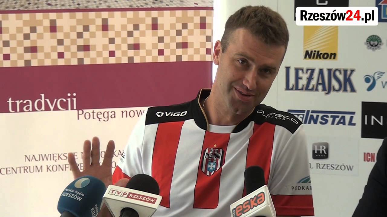 Peter Veres przywitał się z kibicami mistrz&oacute;w Polski (FILM)