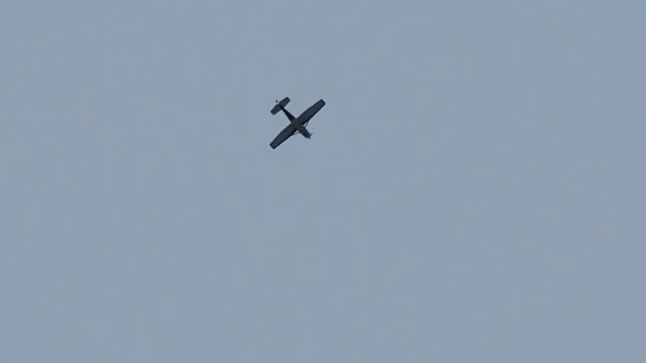 State Police CESSNA 182 Skylane circling my property 