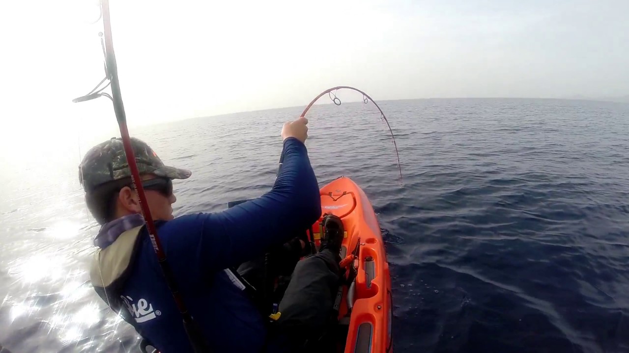 Bluefin Tuna Kayak Fishing / Pêche du Thon en kayak