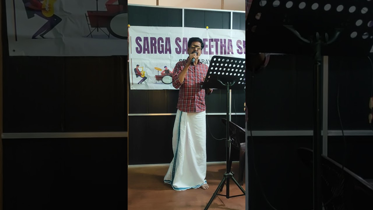 Poothalam Valam Kaiyil Aenthi-Song sung by Ramesh Kalliyath.