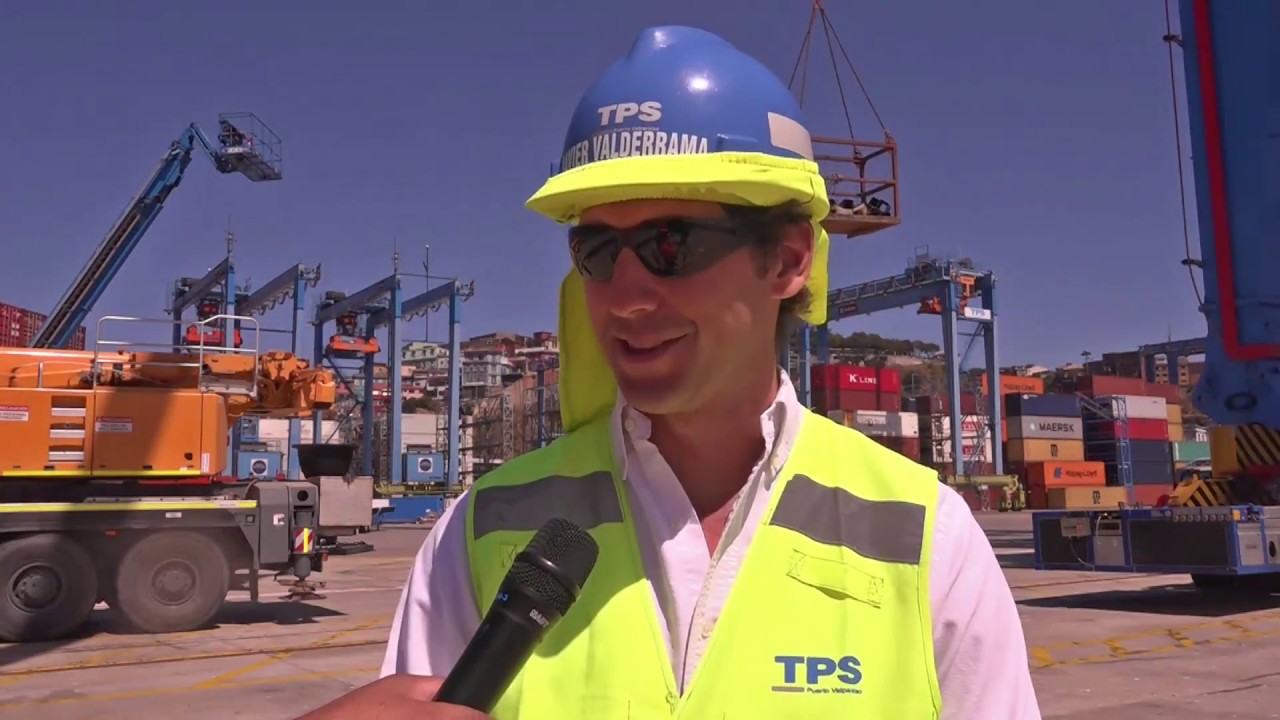 Impresionante montaje de tercera grúa STS en TPS