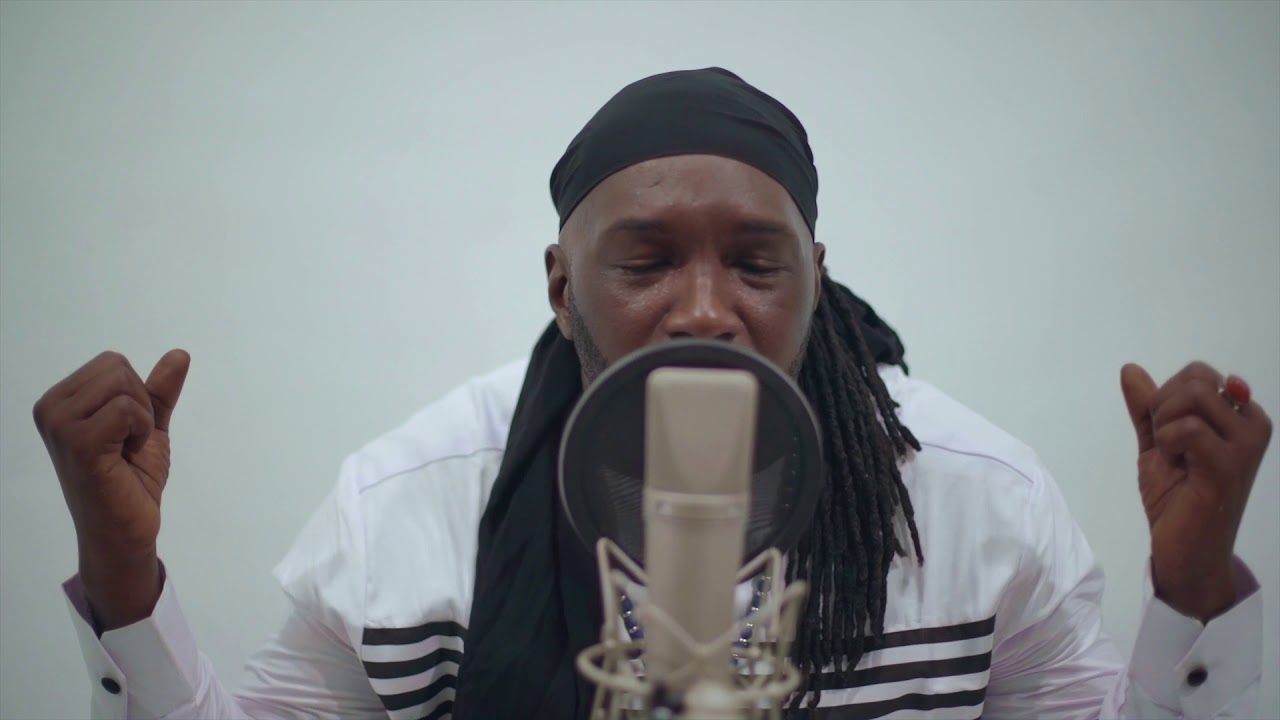 Aly 100Songs - Womou M'ma Gakhouma Acoustique (By Jaiye Music Group)
