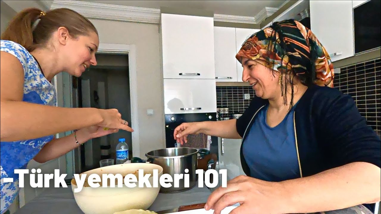 Ukraynalı Gelin, Annemle Türk yemeği hazırlıyor