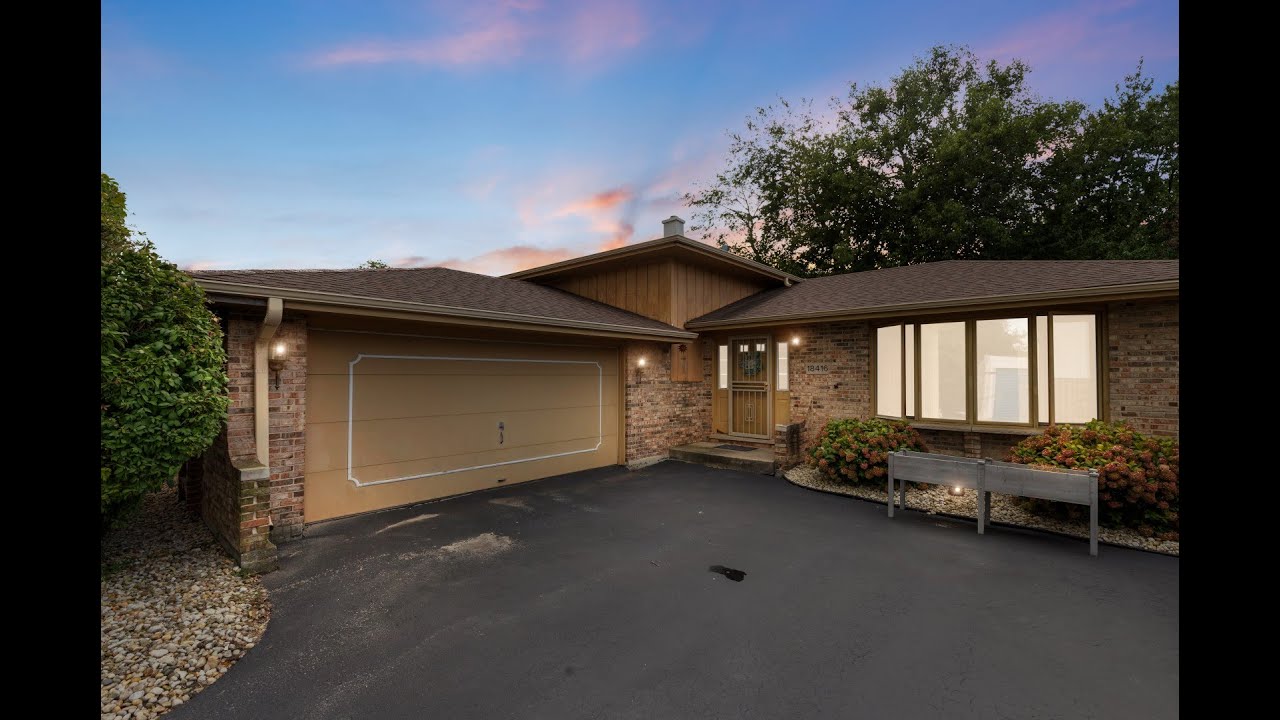 Tanesha Pratt|18416 Willow Avenue|Lansing, IL|ColdwellBankerHomes.com