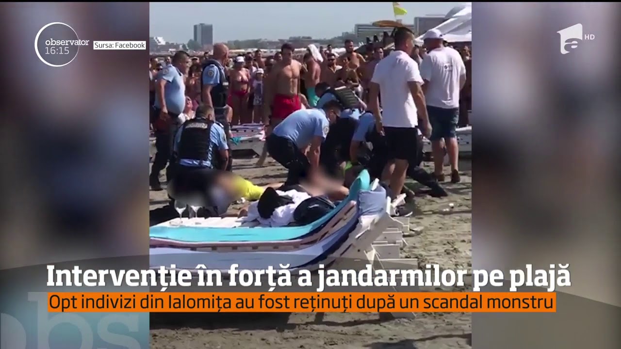 Intervenţie în forţă a jandarmilor pe plaja din Mamaia, încheiată în aplauzele a sute de turisti